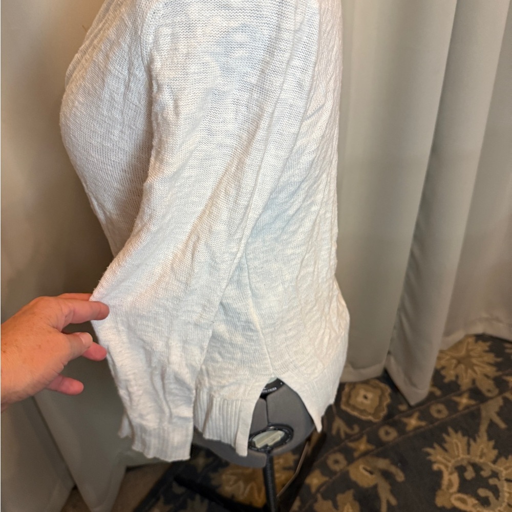 Gap Large Cardi - Picture 3 of 7